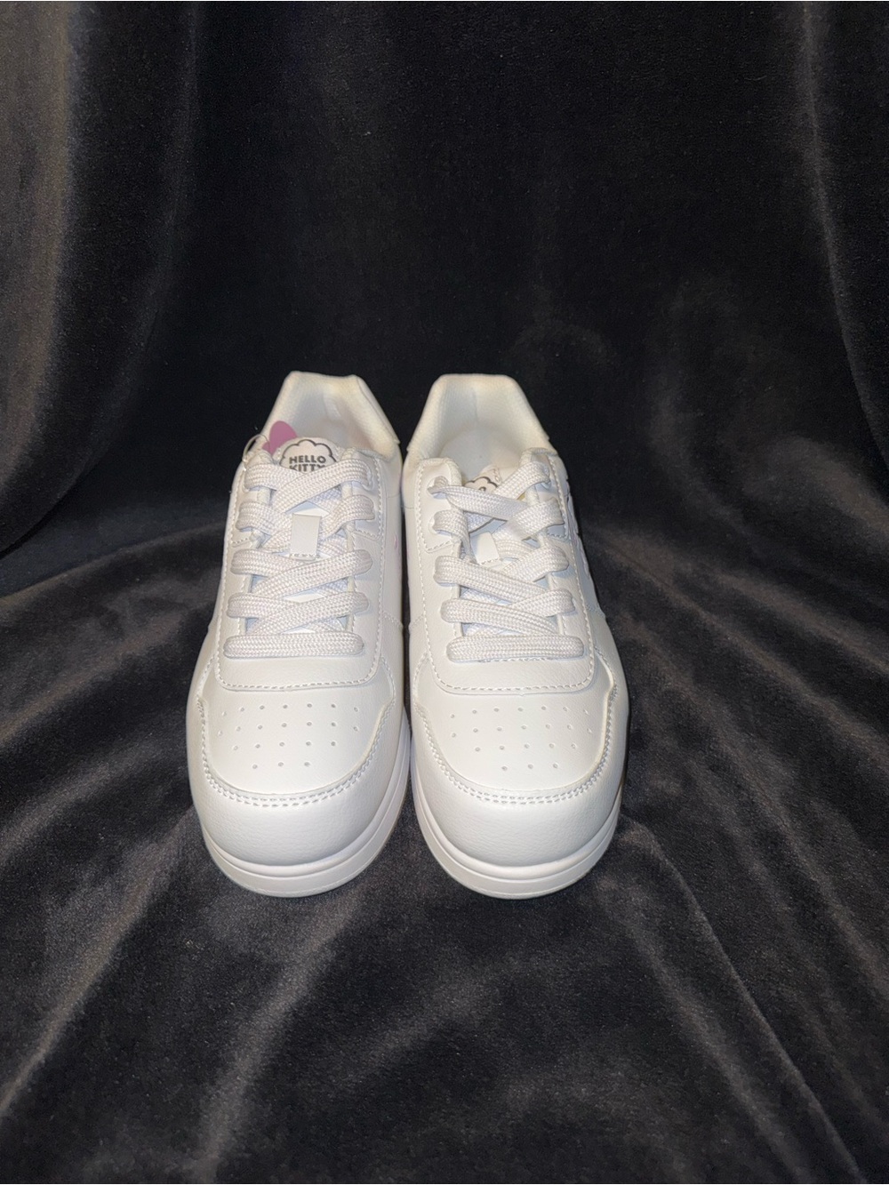 Hello Kitty White Slip-On Girls' Sneakers with Character Accent